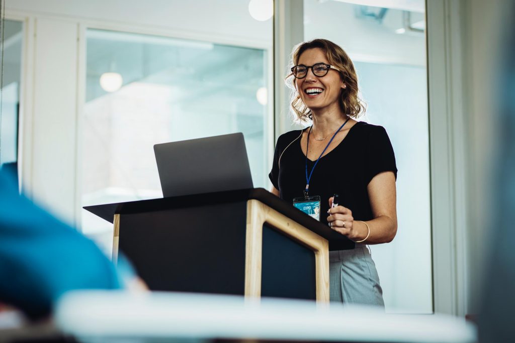 Bättre presentationer med hjälp av kraften i storytelling. Coaching, kurs och utbildning.